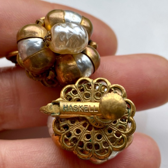 Vintage Miriam Haskell Japanese Glass Baroque Pearl Horn Necklace Earring Set - Picture 6 of 8